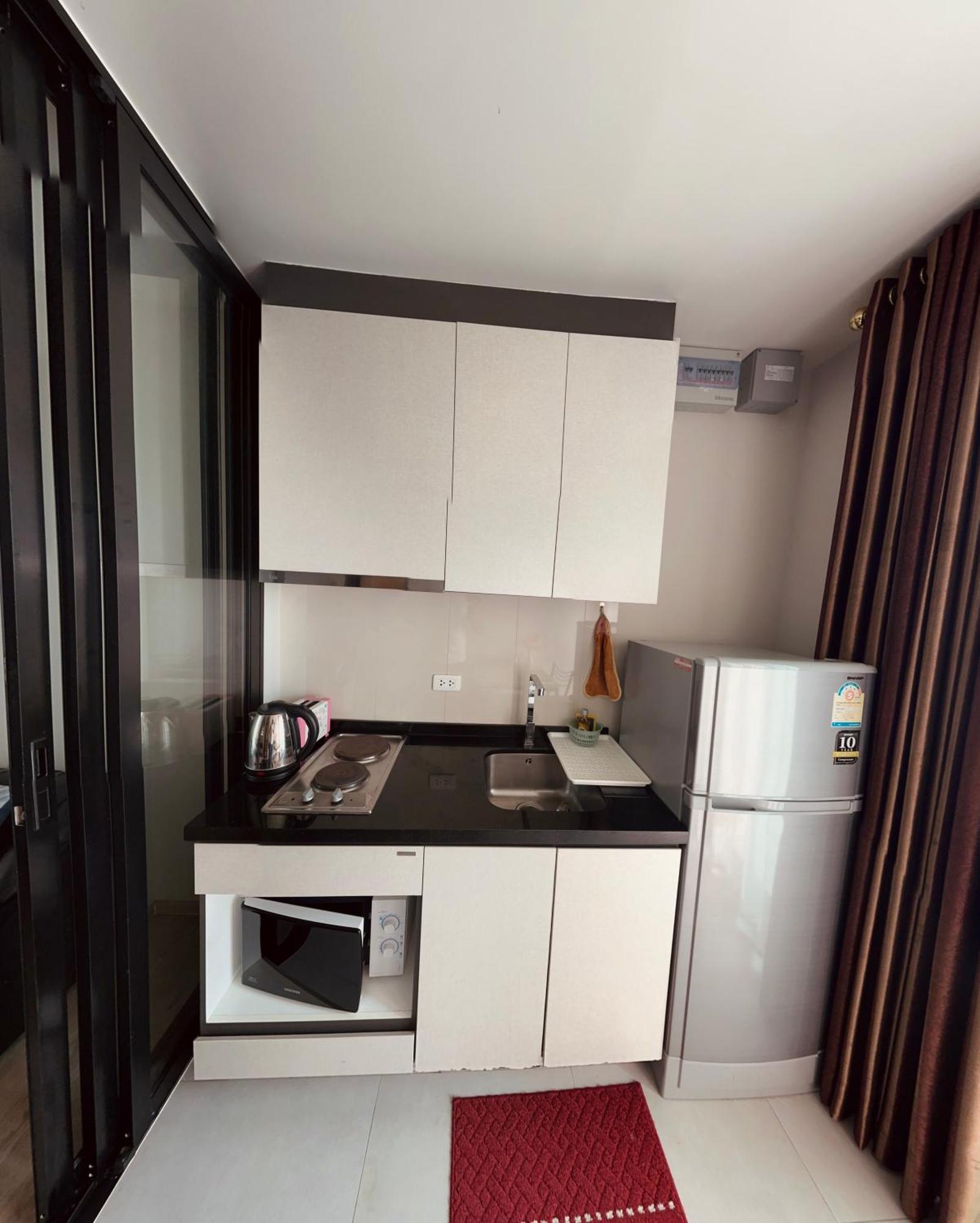 The Base Apartments At Central Pattaya Buitenkant foto